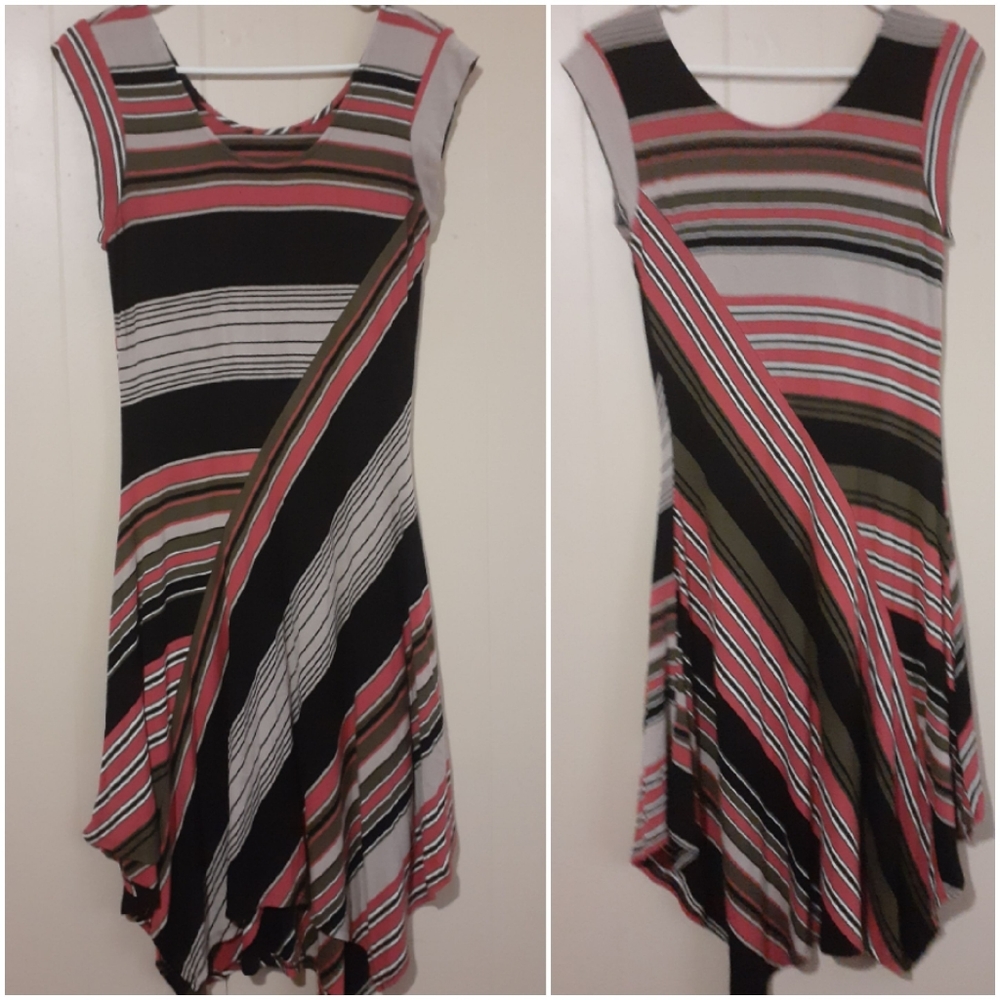 Body con dress flowy bottom stripped dress sm/med